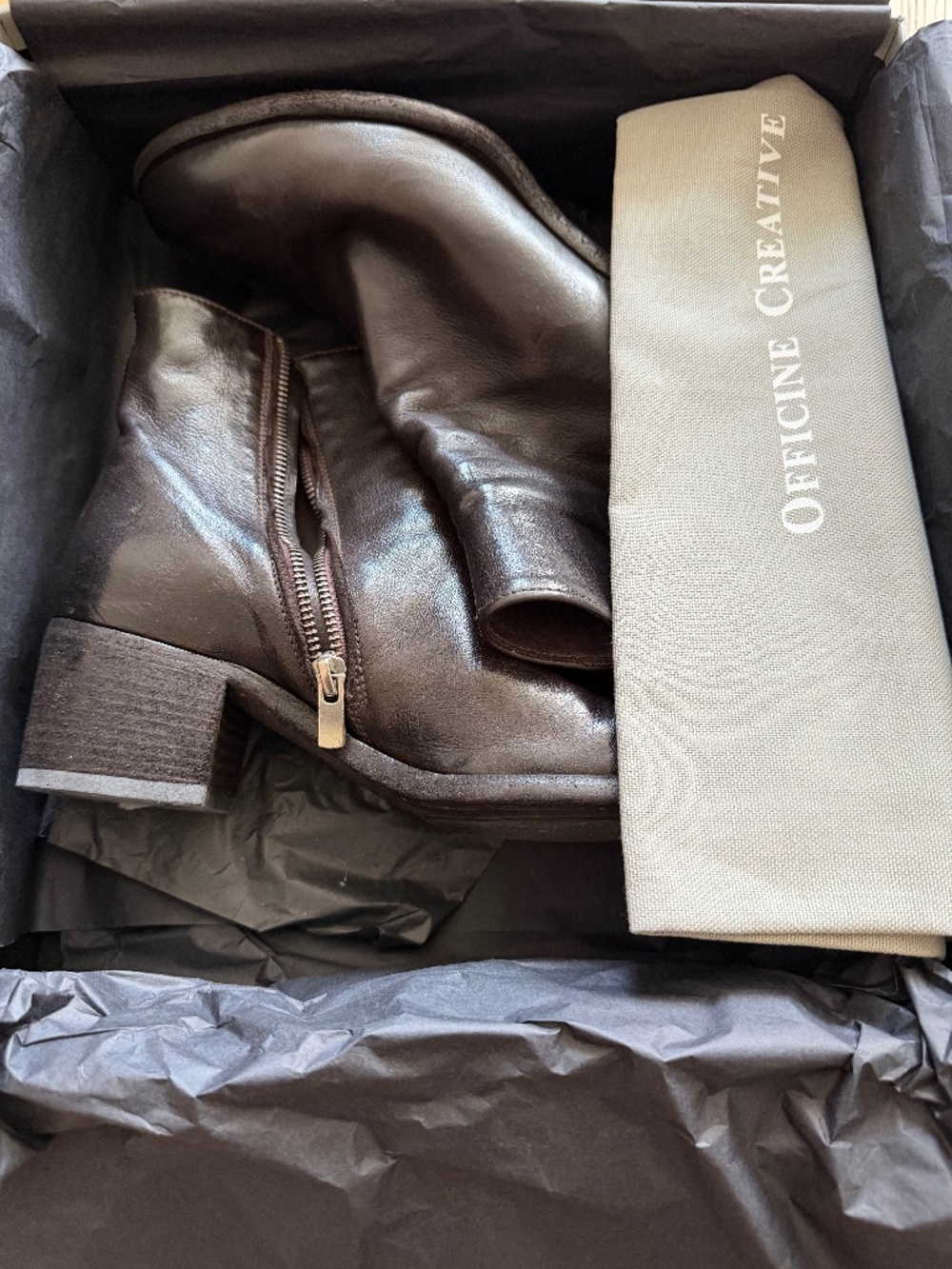NWT Denner ankle boot